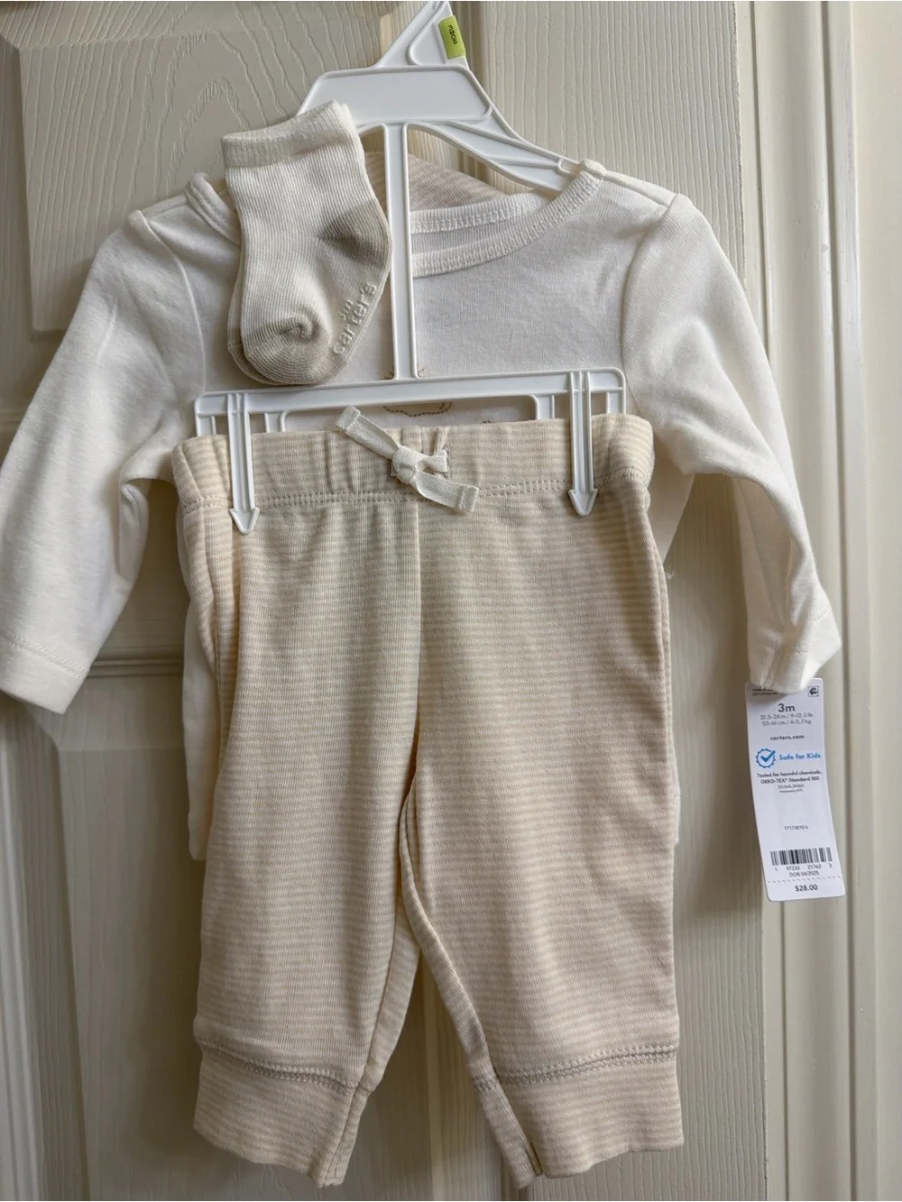 Brand new baby girls clothing bundle 3-6 months size. ALL INCLUDED BUNDLE